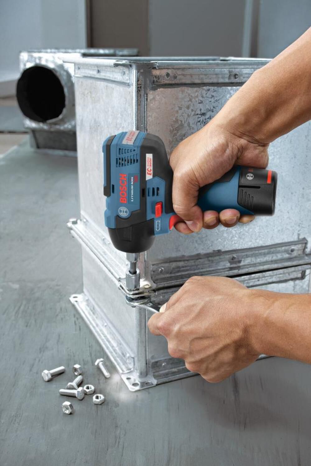 12-volt Max Variable Speed Brushless 3/8-in square Drive Cordless Impact Wrench (Bare Tool) PS82N