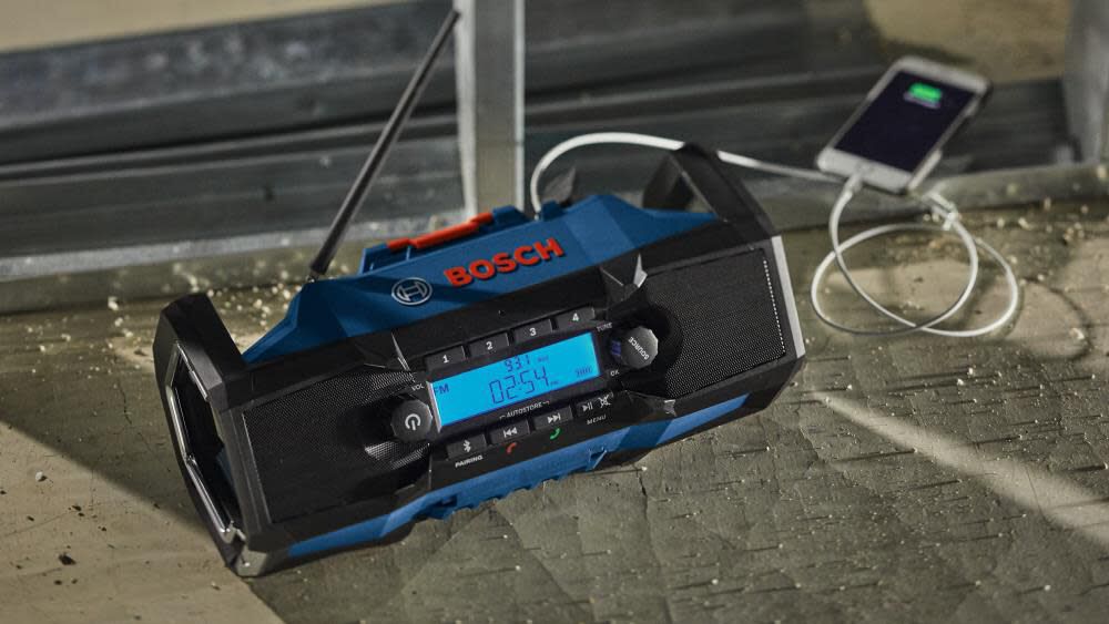 18-volt Water Resistant Cordless Bluetooth Compatibility Jobsite Bluetooth Speaker GPB18V-2CN