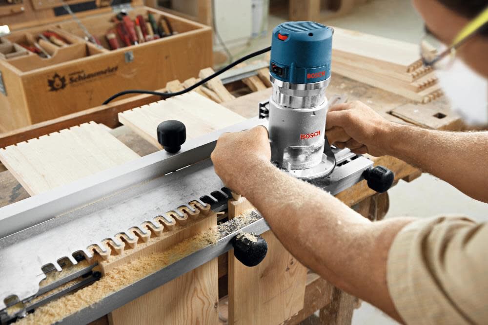 1/4-in and 1/2-in 12-Amp 2.25-HP Variable Speed Fixed Corded Router 1617EVS