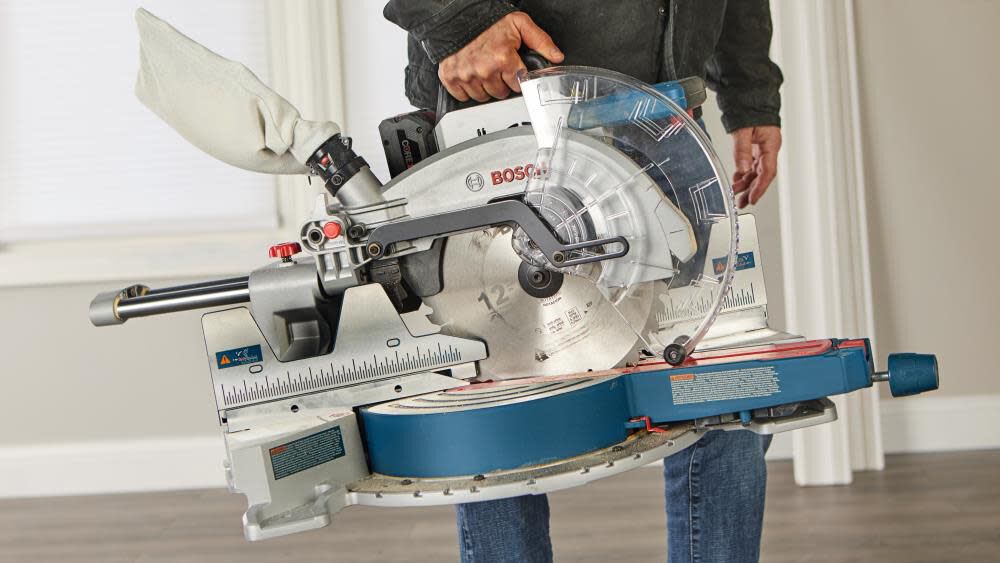 GCM18V-12SDN14 12-in 8-Amp 18-volt Dual Bevel Sliding Compound Cordless Miter Saw (Battery and Charger Included) GCM18V-12SDN14