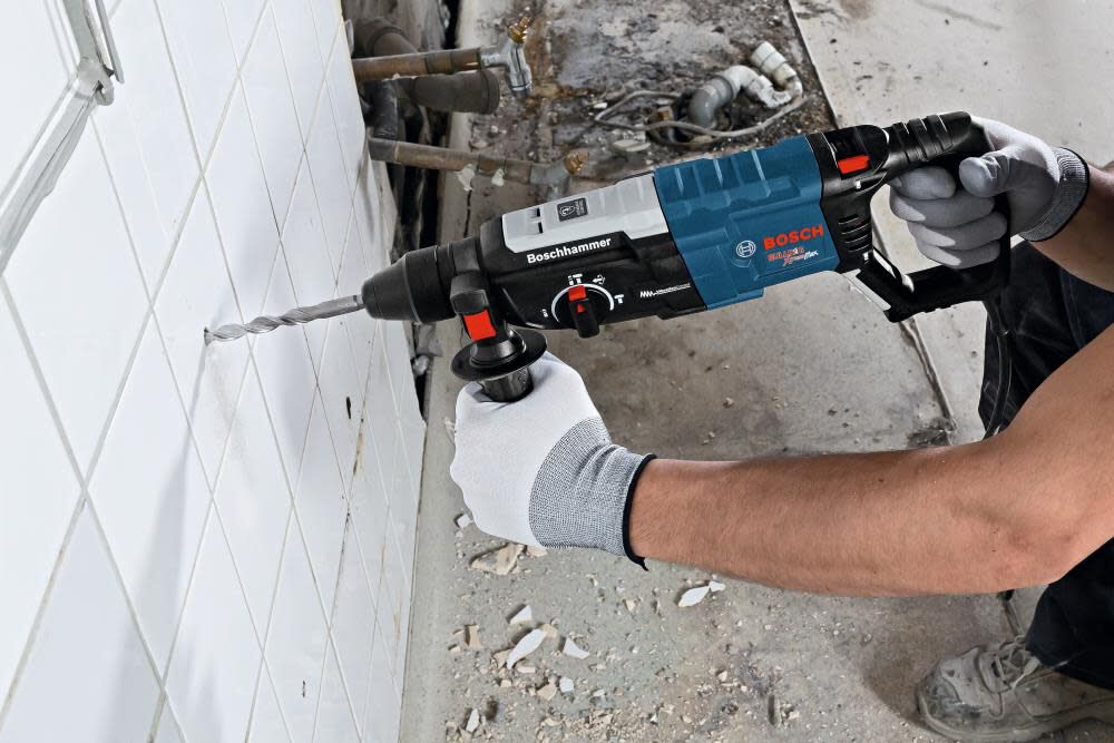 Bulldog 8.5-Amp Sds-plus Variable Speed Corded Rotary Hammer Drill GBH2-28L