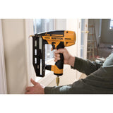 Smart Point 2.5-in 16-Gauge Pneumatic Finish Nailer BTFP71917