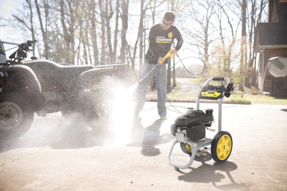 3000-PSI 2-3/10 GPM Low Profile Gas Pressure Washer with Honda Engine 100579