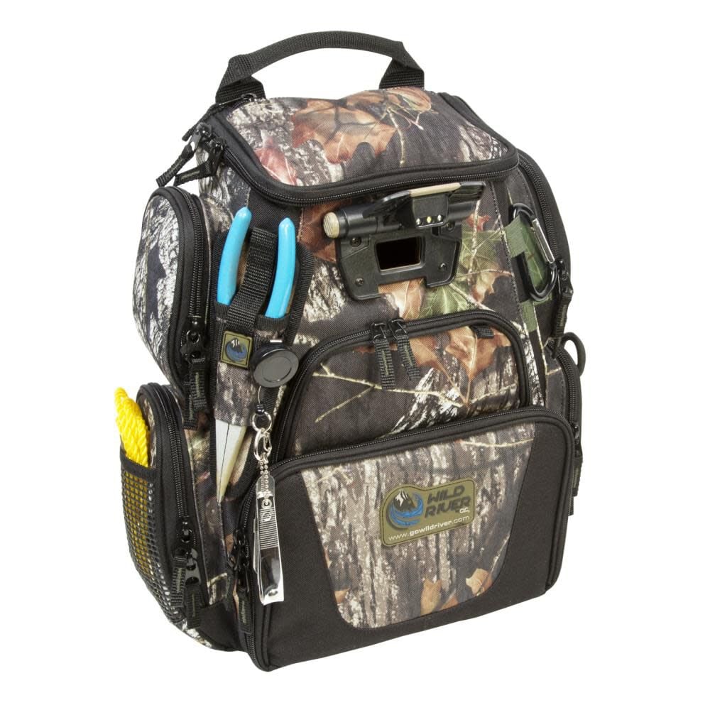 Tackle Tek Recon Lighted Compact Backpack Mossy Oak WCN503