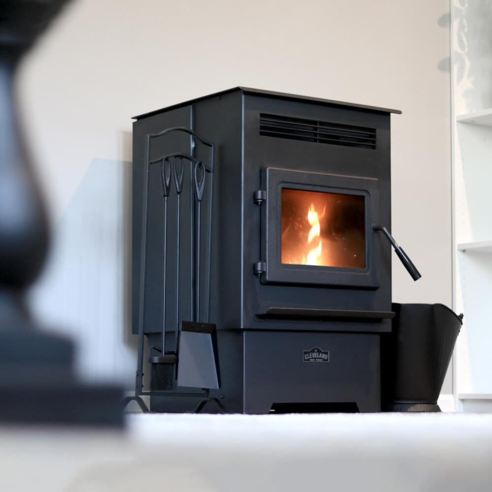 No.200 Medium EPA Approved High-Efficiency Pellet Stove with Smart Home Technology Heats 1200 Sq Ft Area F500200