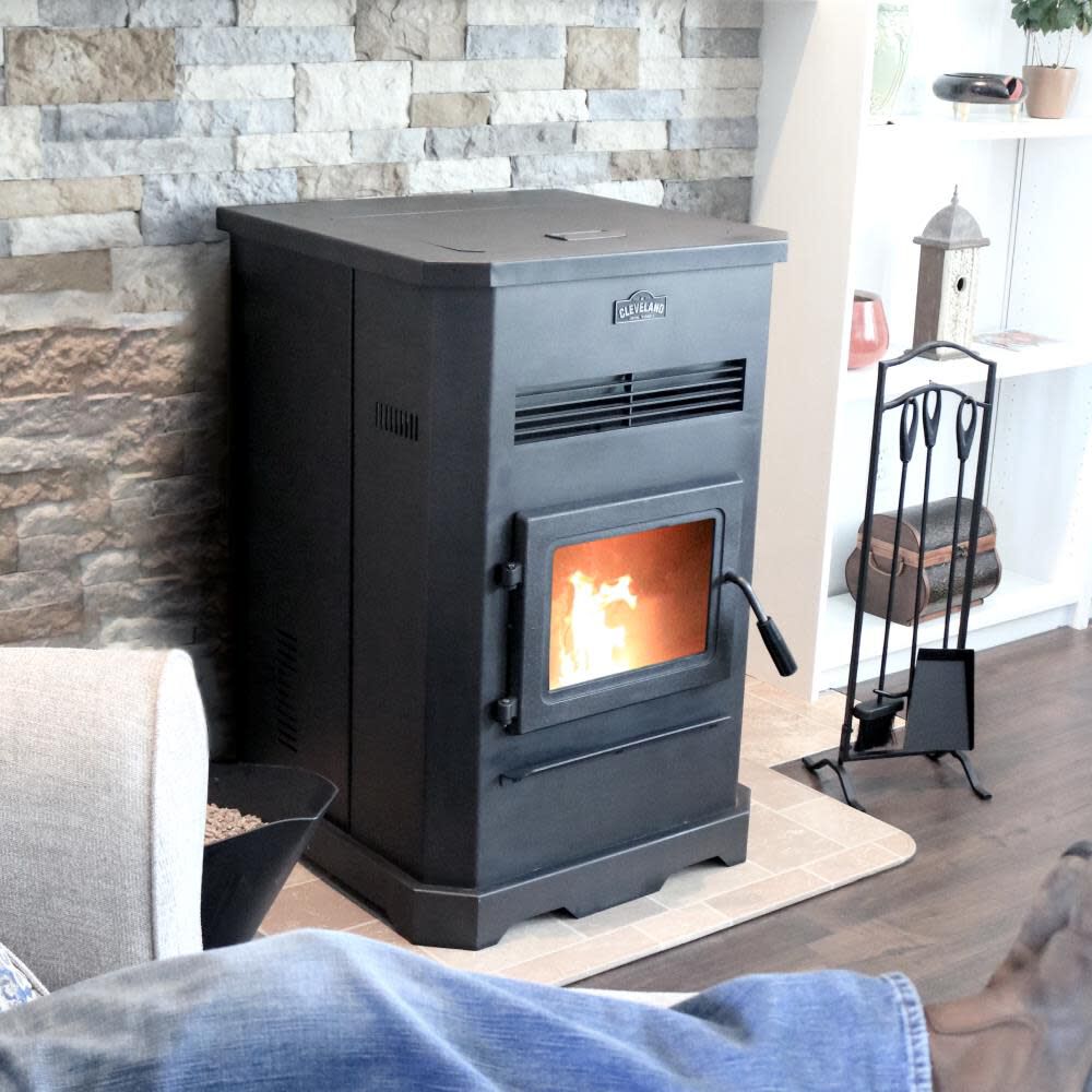 No.205 Large EPA Approved High-Efficiency Pellet Stove with Smart Home Technology Heats 2500 Sq Ft Area F500205