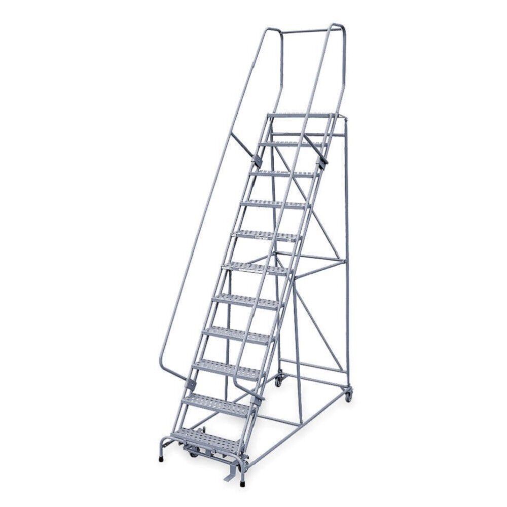 Series 1000 11 Step X 26in W A6 Tread Step Ladder w/handrails 1011R2632A6