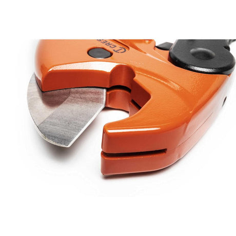 Ratcheting PVC Pipe Cutter 1 1/8in CRPC118