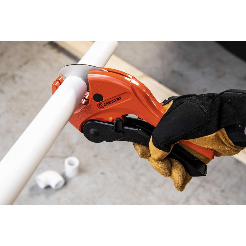 Ratcheting PVC Pipe Cutter 1 1/8in CRPC118