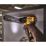 20V MAX Compact 1/2in Drill/Driver & ATOMIC 20V MAX 4 1/2in Circular Saw Kit DCD708C2DCS571B