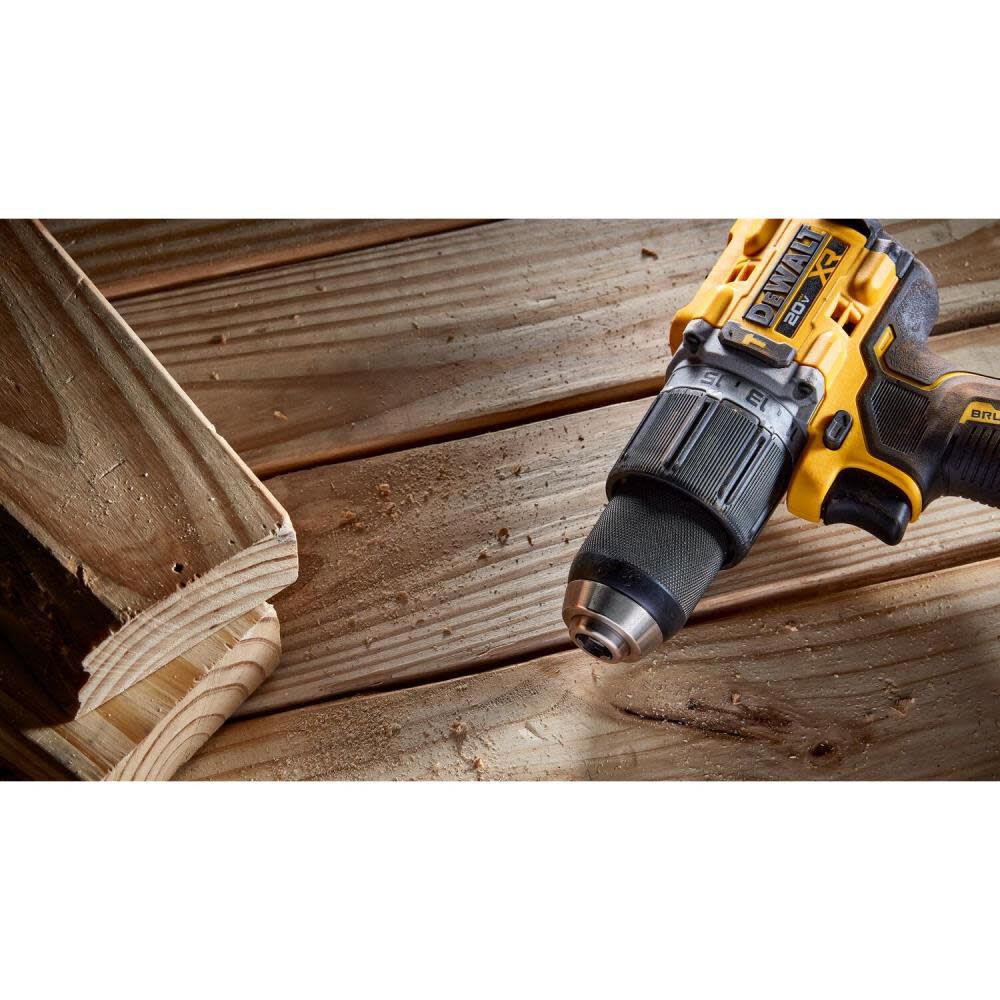 XR 1/2-in 20-volt Max Variable Brushless Cordless Hammer Drill (Bare Tool) DCD805B