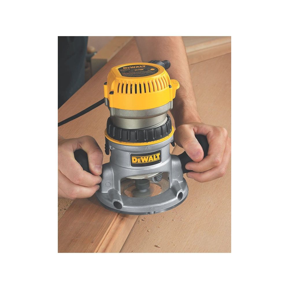 2.25-HP Variable Speed Fixed Corded Router DW618K