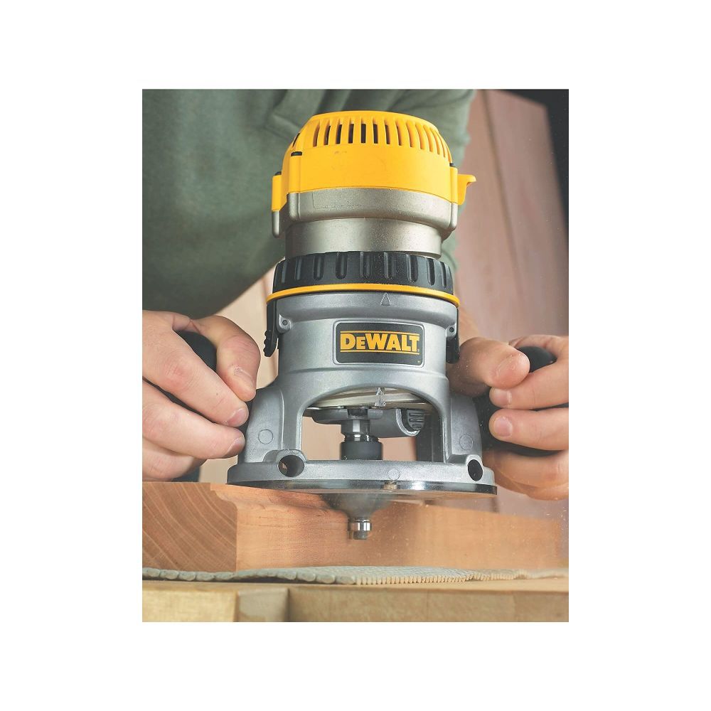 2.25-HP Variable Speed Fixed Corded Router DW618K