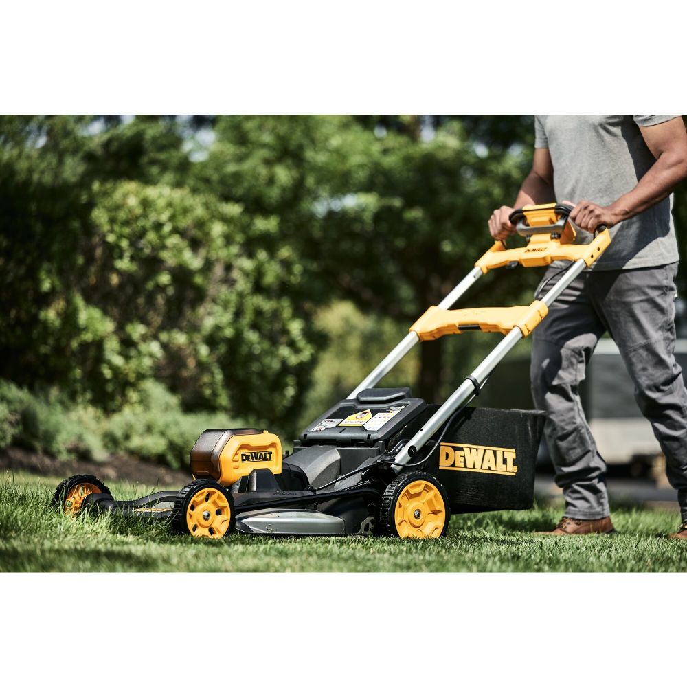 60V MAX Cordless RWD Self Propelled Mower Kit DCMWSP650Y2