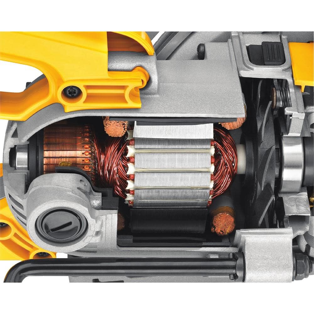 15-Amp 7-1/4-in Worm Drive Corded Circular Saw DWS535B