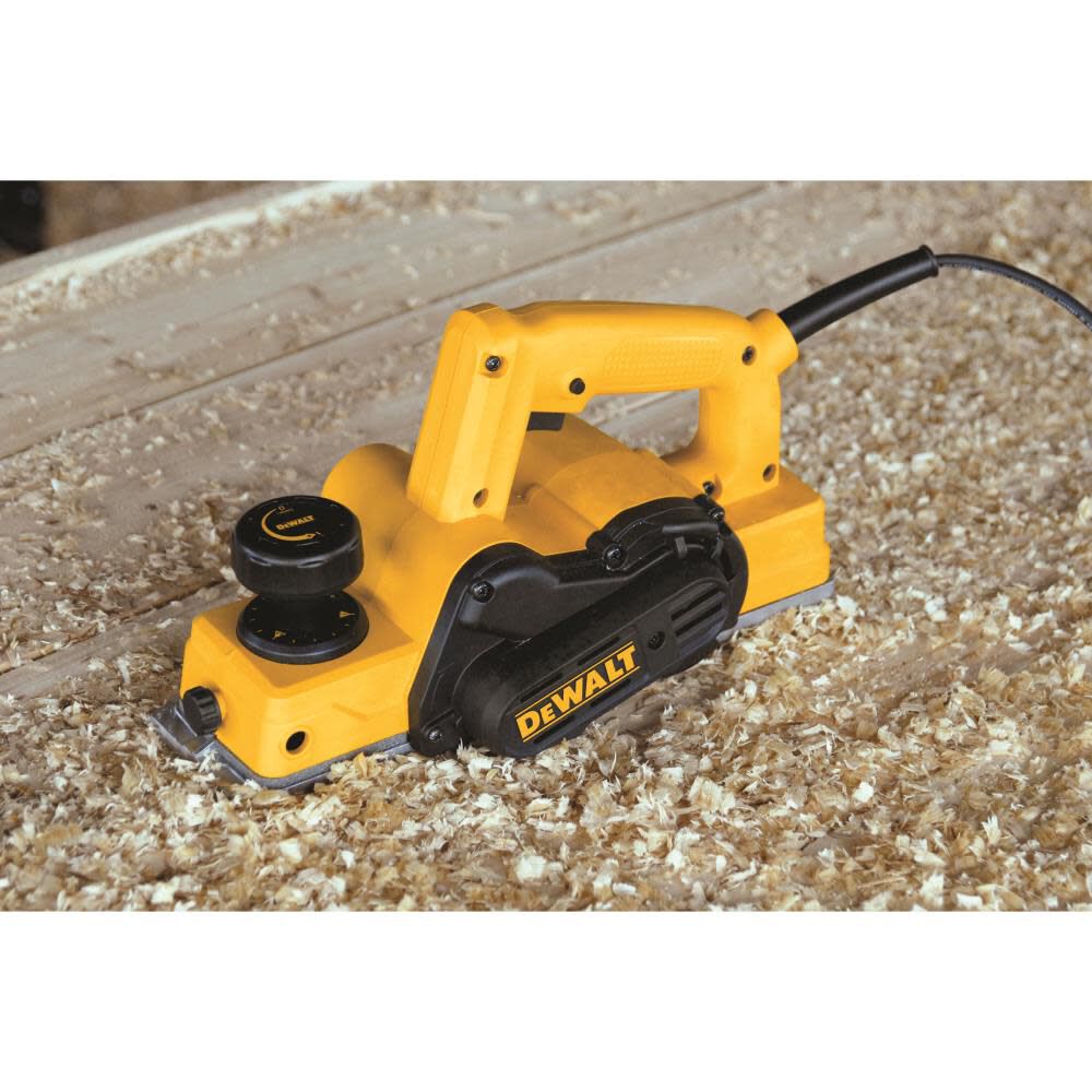 3.25-in W 5.5-Amp Handheld Planer D26676