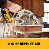 XR 20-volt Max 7-1/4-in Brushless Cordless Circular Saw (Bare Tool) DCS570B