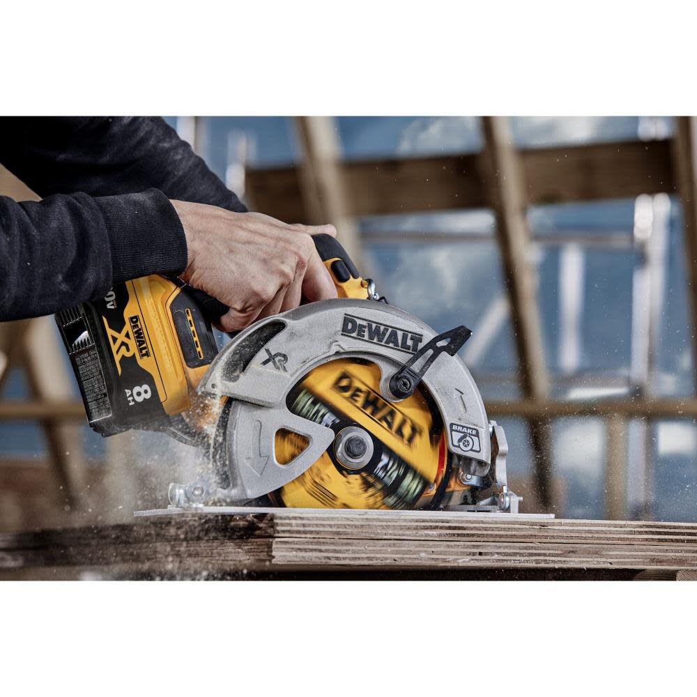 Elite Series Blister Circular Saw Blade 7 1/4in 24T DWAW71424B10