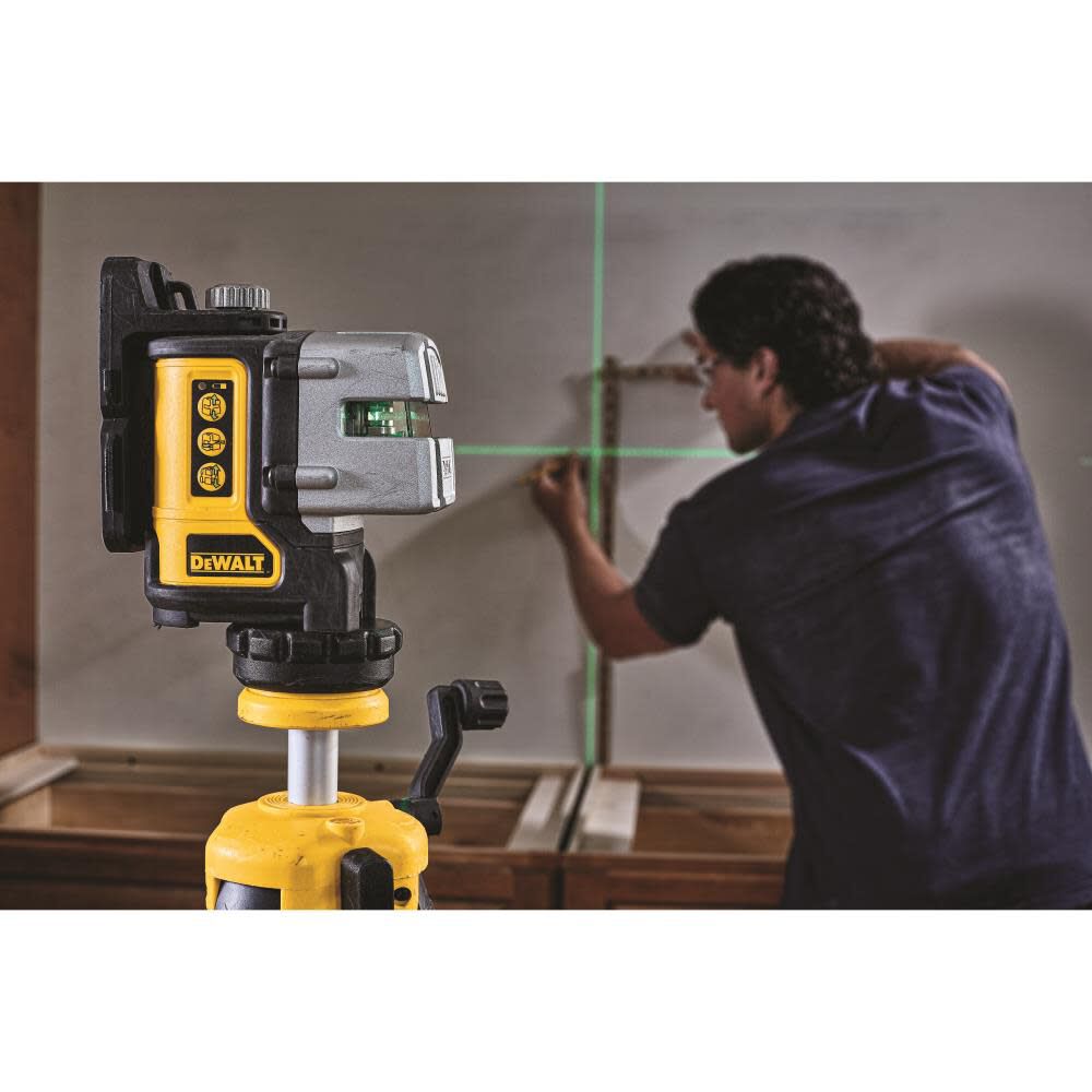 Self Leveling 3 Line Green Beam Laser Level DW089CG