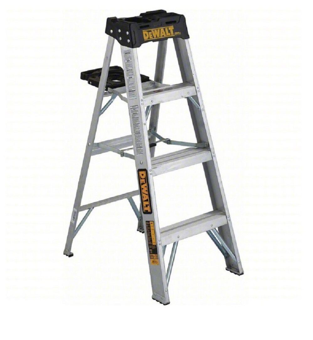 Stepladder Type IA 300lb Rated AL 4' DXL2010-04