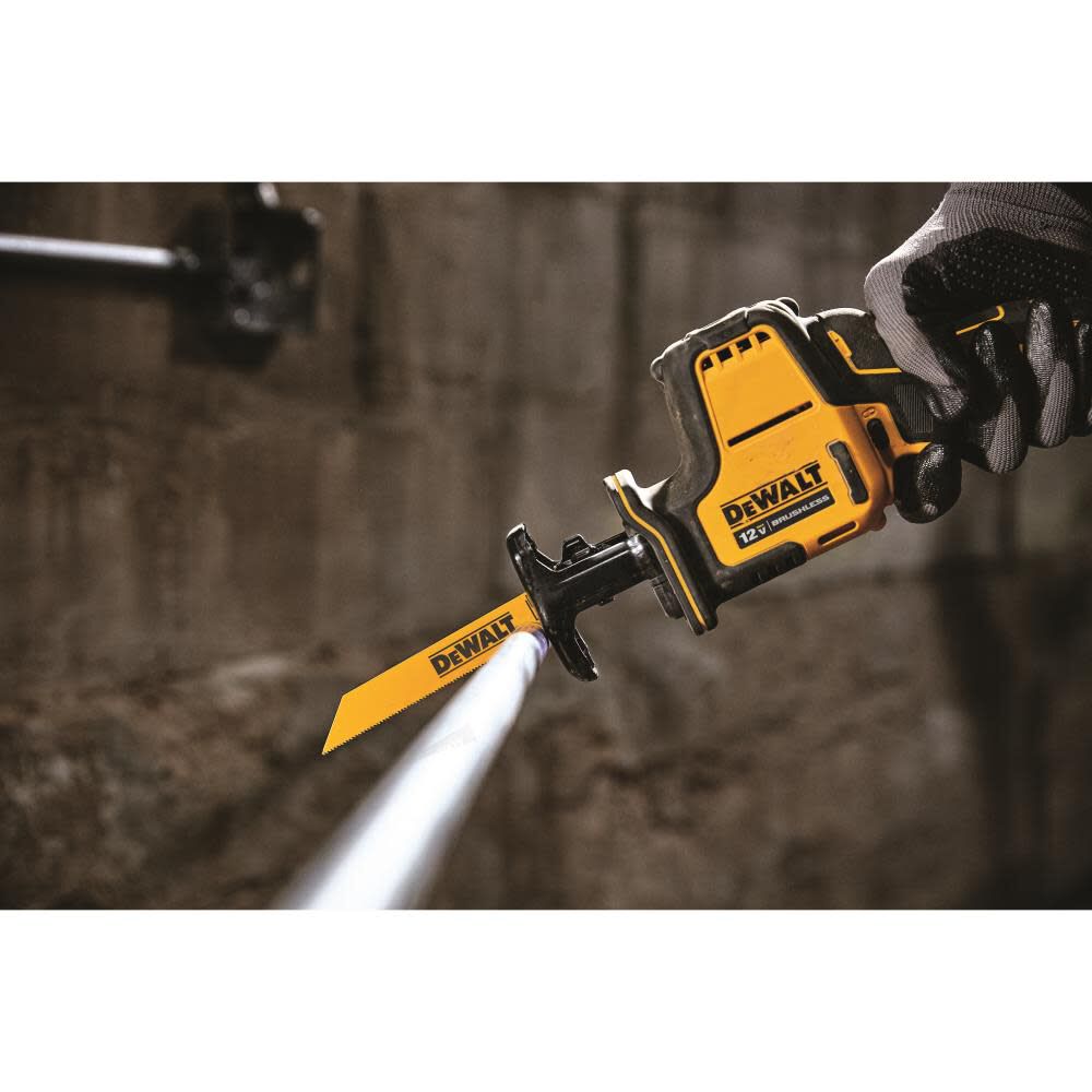 XTREME 12V MAX Brushless One-Handed Cordless Reciprocating Saw Kit DCS312G1