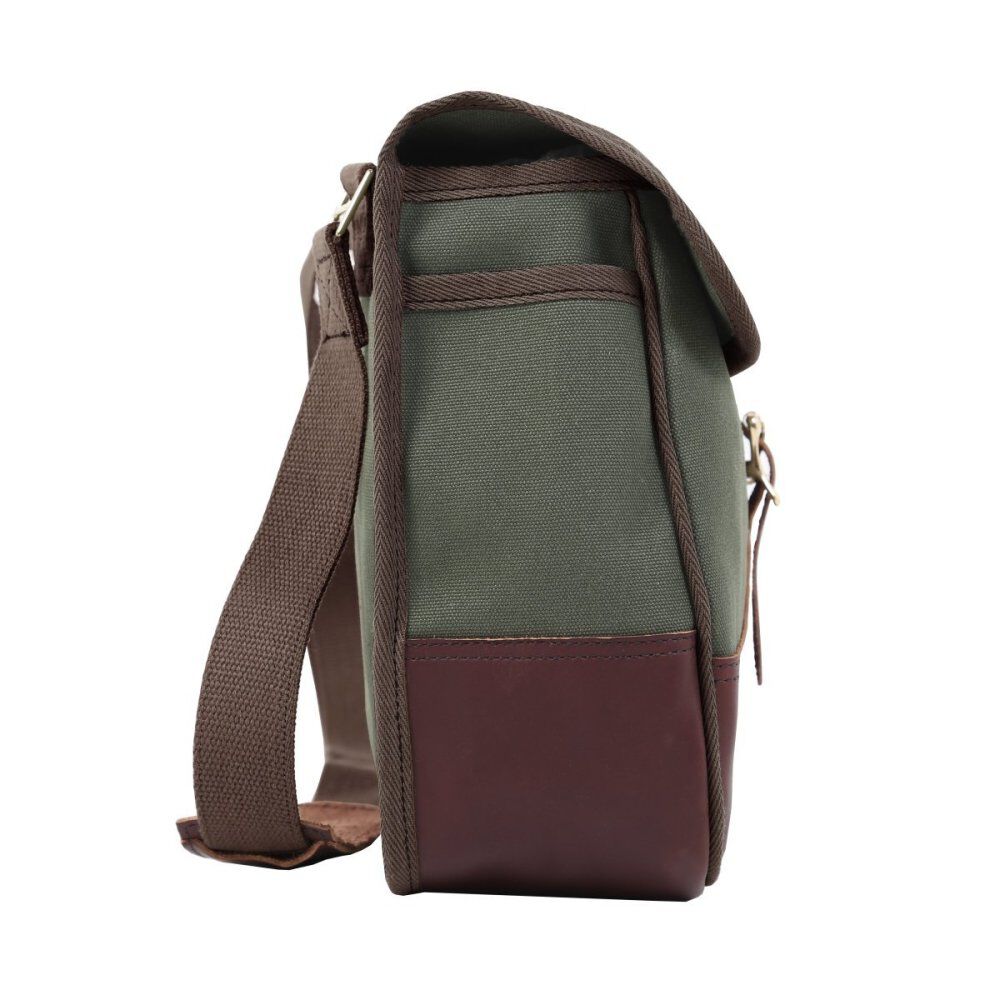 11 Liter Capacity Field Satchel B-139