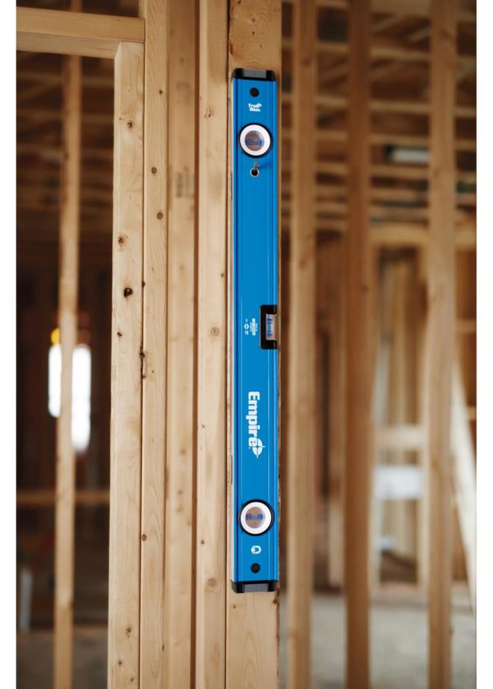 24 in. True Blue Magnetic Box Level EM75.24