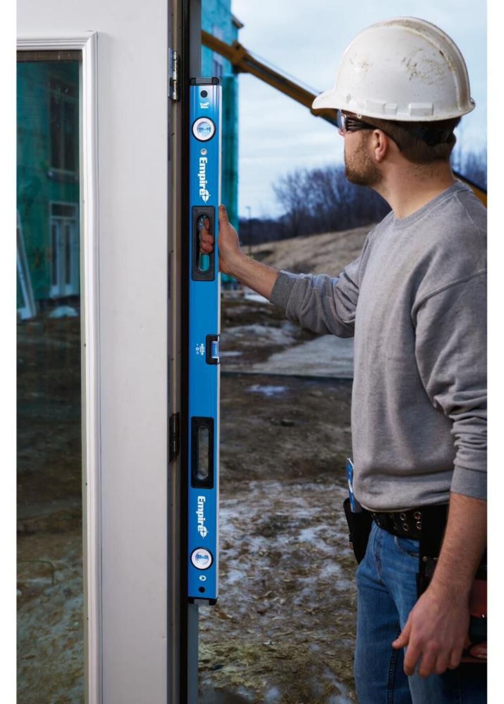 48 In. True Blue Magnetic Box Level EM75.48