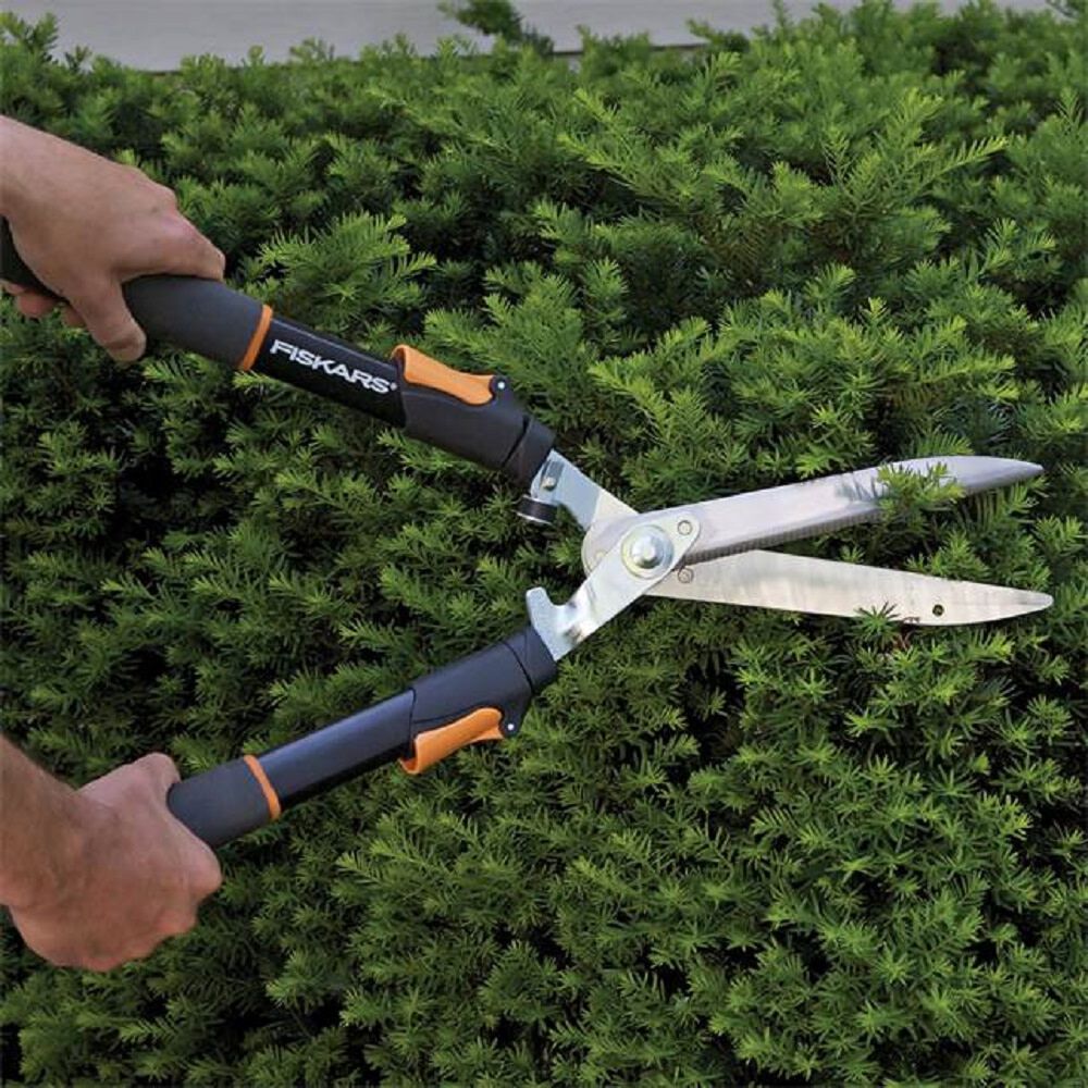 25in - 33in Power-Lever Extendable Hedge Shears 391690-1005