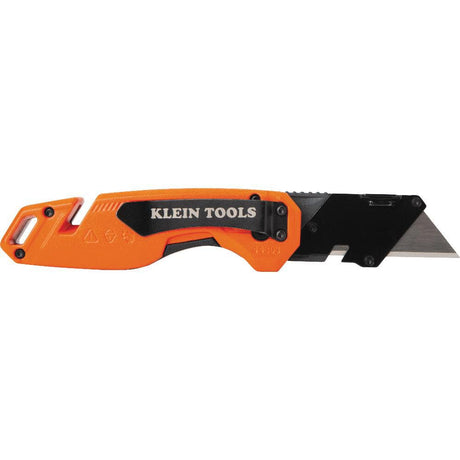 Flickblade 3/4-in 6-Blade Folding Utility Knife with On Tool Blade Storage 44303