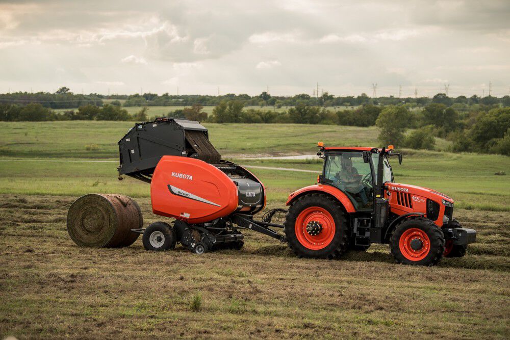 Deluxe Farm Tractor - Cab with Heat and A/C M7-152 DELUXE