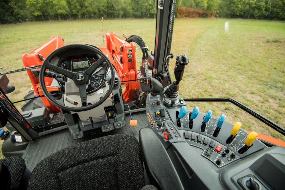 Deluxe Farm Tractor - Cab with Heat and A/C M7-172 DELUXE