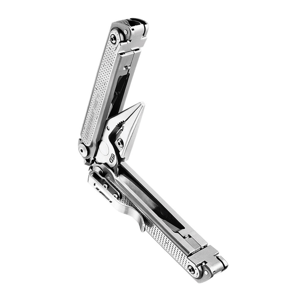 FREE P2 19-in-1 Multi-Tool 832637