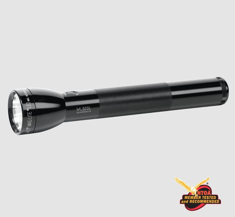 ML300L LED 3-Cell D Flashlight, Black 150-000-055