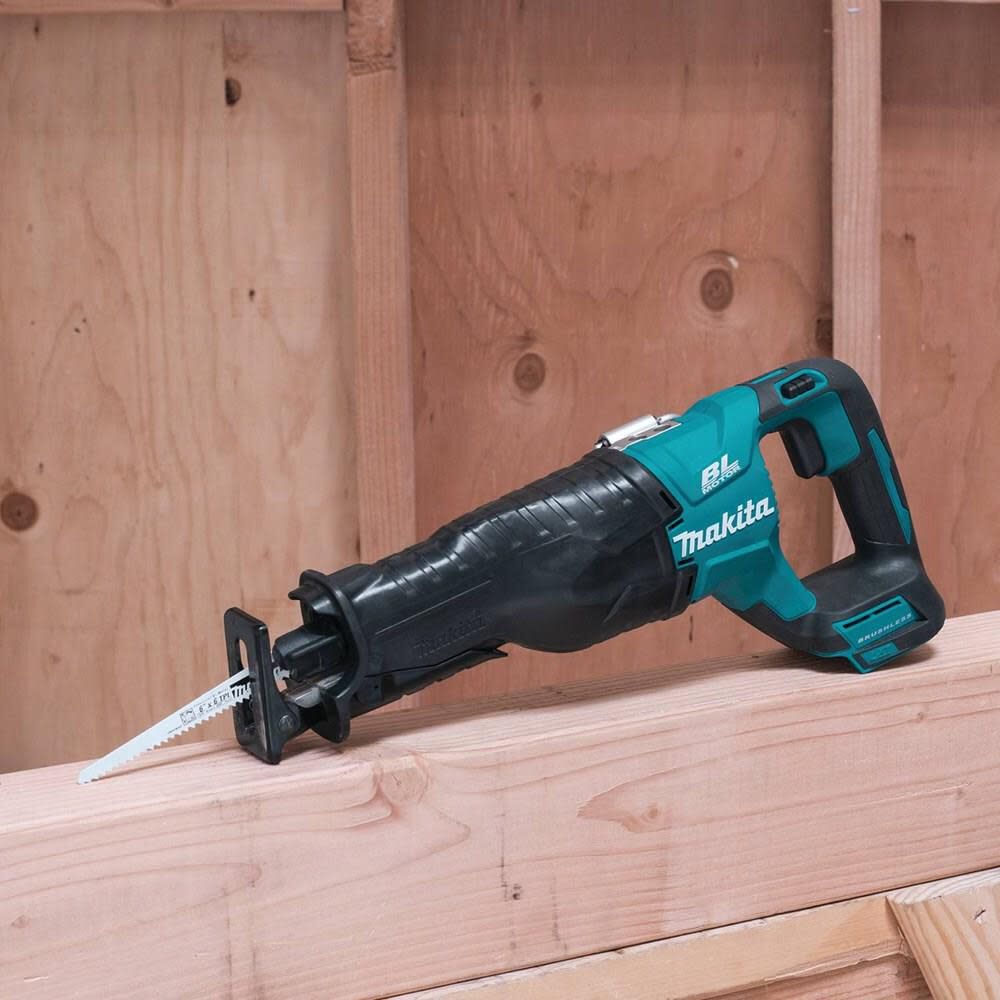 18 Volt LXT Lithium-Ion Brushless Cordless Recipro Saw (Bare Tool) XRJ05Z