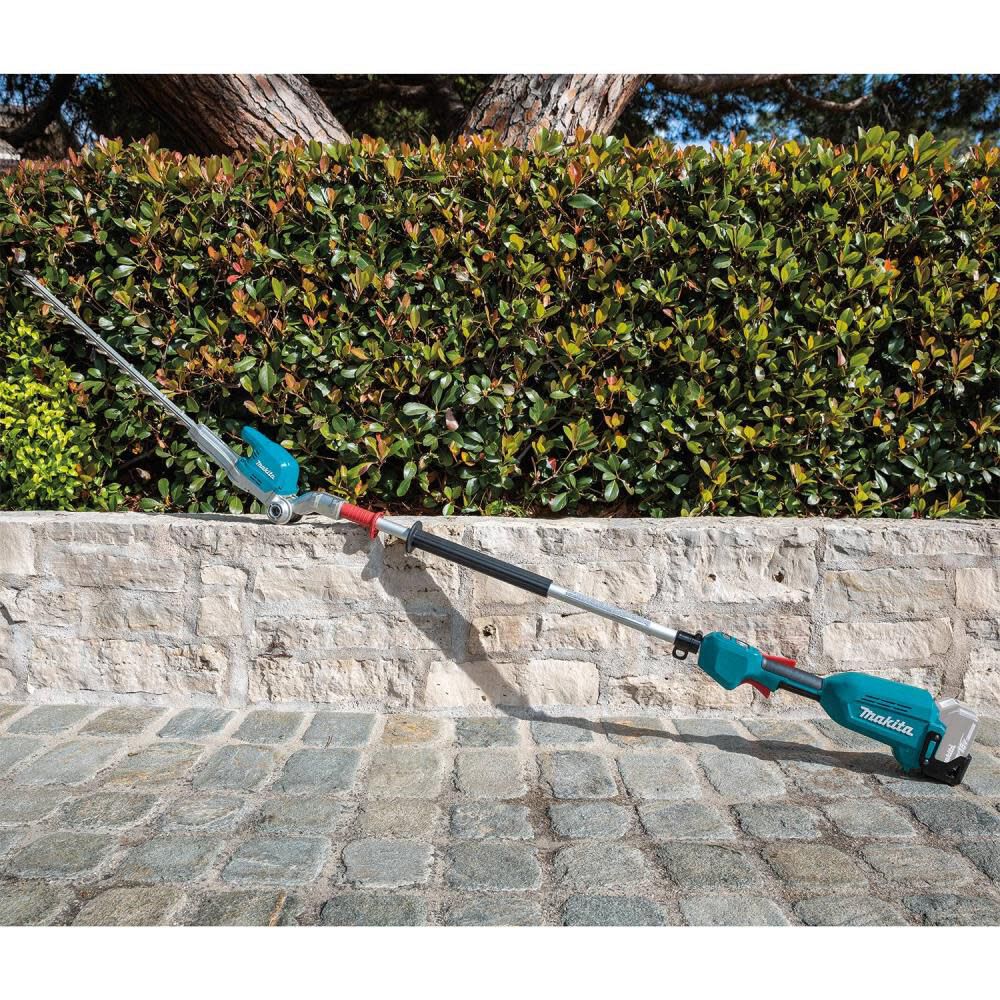 18V LXT Lithium-Ion Brushless Cordless 20in Articulating Pole Hedge Trimmer (Bare Tool) XNU01Z