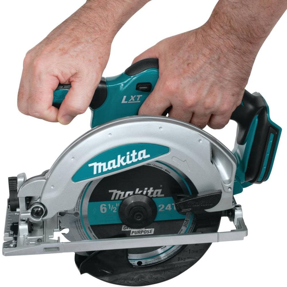 18V LXT Lithium-Ion Cordless 6-1/2 in. Circular Saw (Bare Tool) XSS01Z