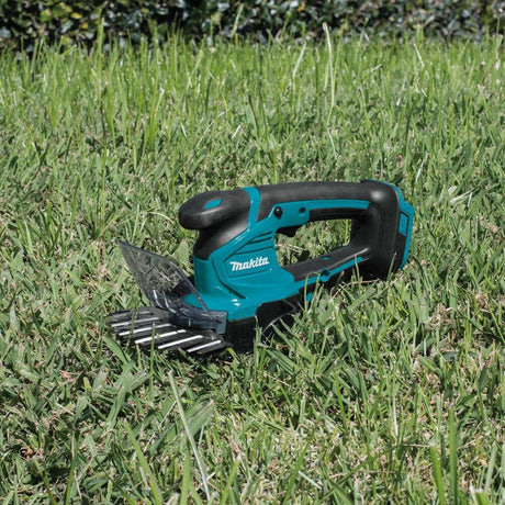 18V LXT Lithium-Ion Cordless Grass Shear with Hedge Trimmer Blade (Bare Tool) XMU04ZX