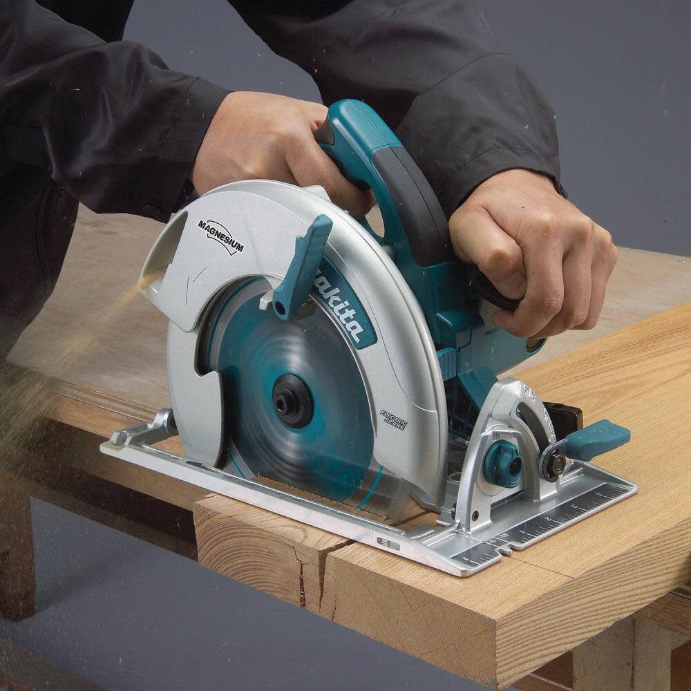 8-1/4 In. Magnesium Circular Saw with L.E.D. Lights and Electric Brake 5008MGA