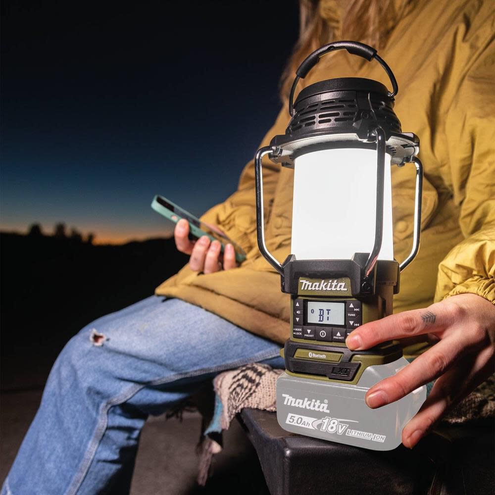 Outdoor Adventure 18V LXT Radio & LED Lantern (Bare Tool) ADRM13