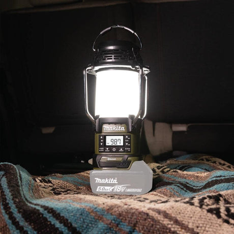 Outdoor Adventure 18V LXT Radio & LED Lantern (Bare Tool) ADRM13