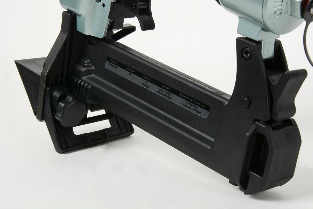 1-9/16 18-Gauge 1/4in Crown Flooring Stapler | N4004AB N4004ABM