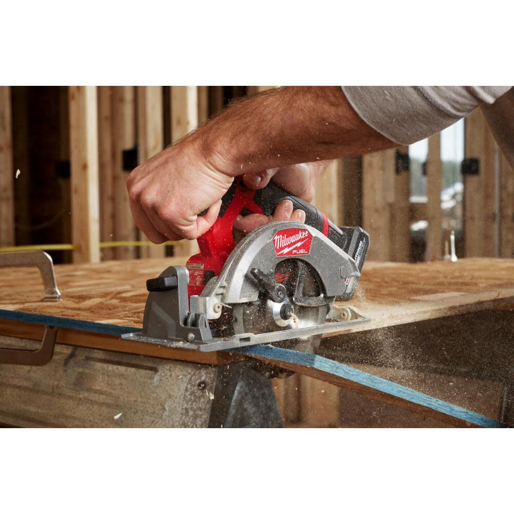 M12 FUEL 5-3/8 Inch Circular Saw Kit 2521-21HO