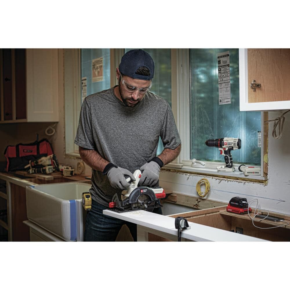 20-volt 6-1/2-in Cordless Circular Saw (Bare Tool) PCC660B