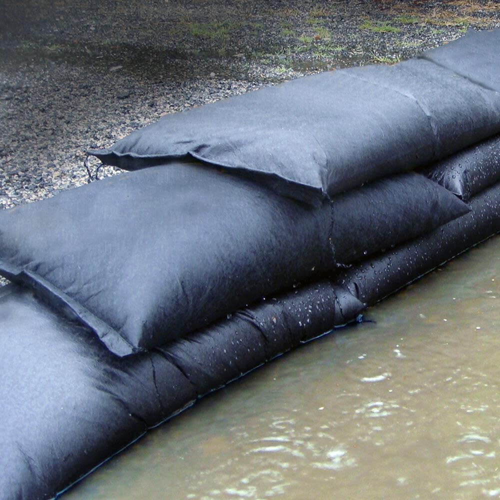 Grab and Go Flood Kit Includes 5-5 ft Flood Barriers and 10-2 ft Flood Bags in Bucket QDGGCO