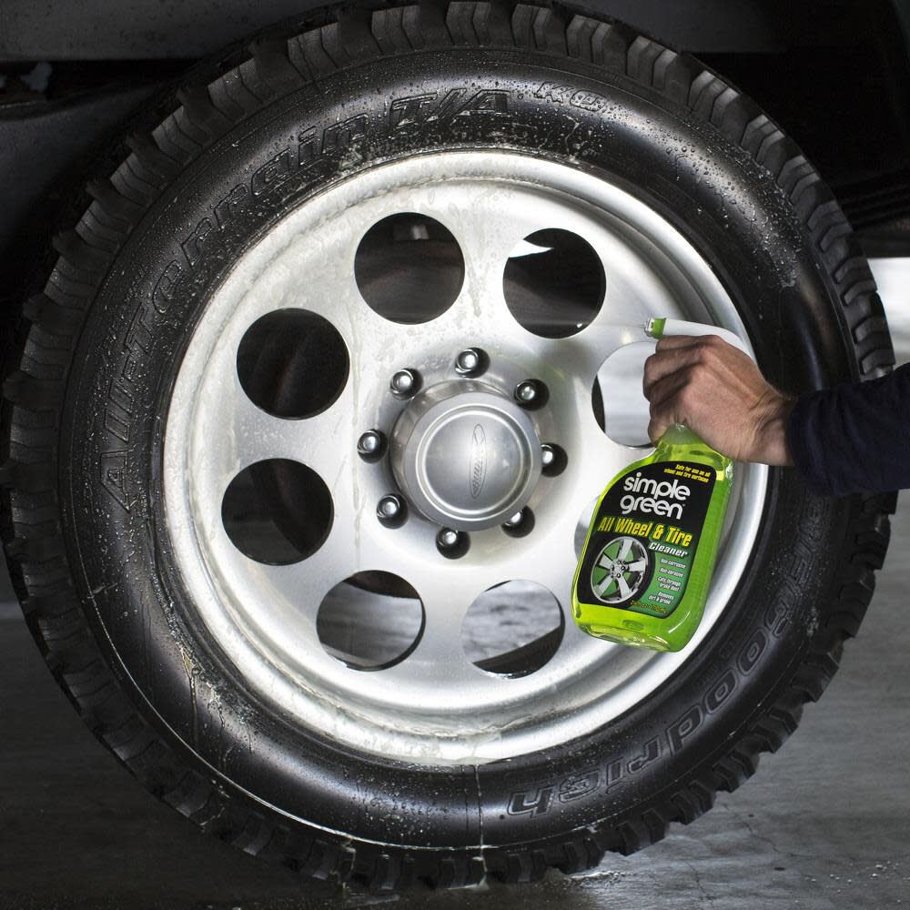 Green All Wheel & Tire Cleaner 24 oz 2.10001E+11