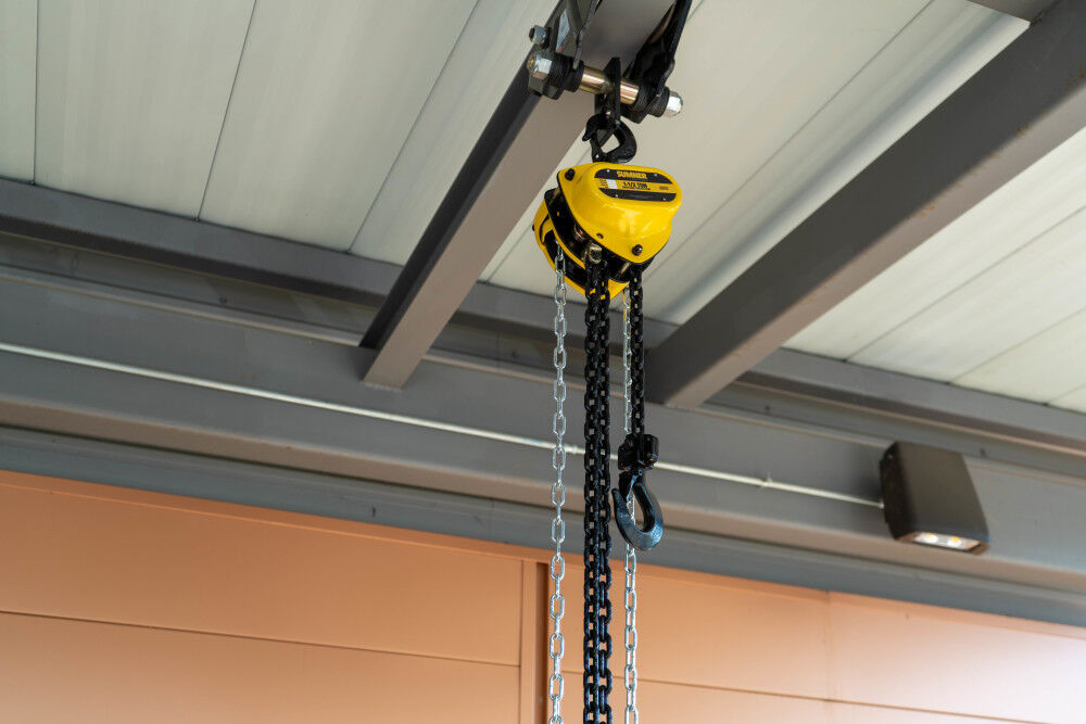 1-1/2 Ton Chain Hoist with 10 ft. Chain Fall and Overload Protection 787452