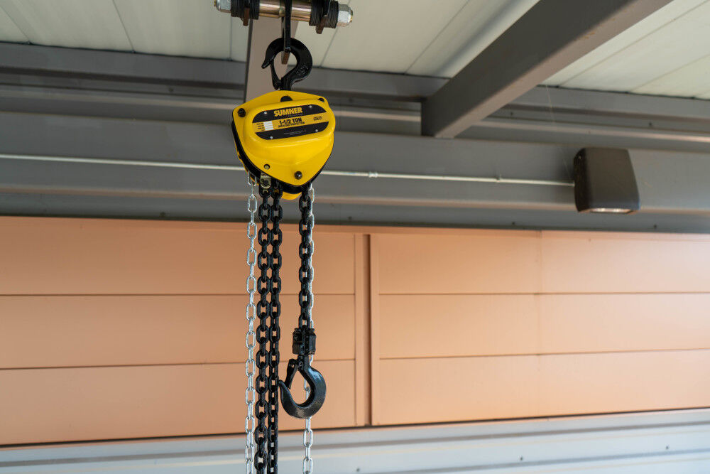 1- 1/2-Ton Chain Hoist with 20 ft. Lift and Overload Protection 787454