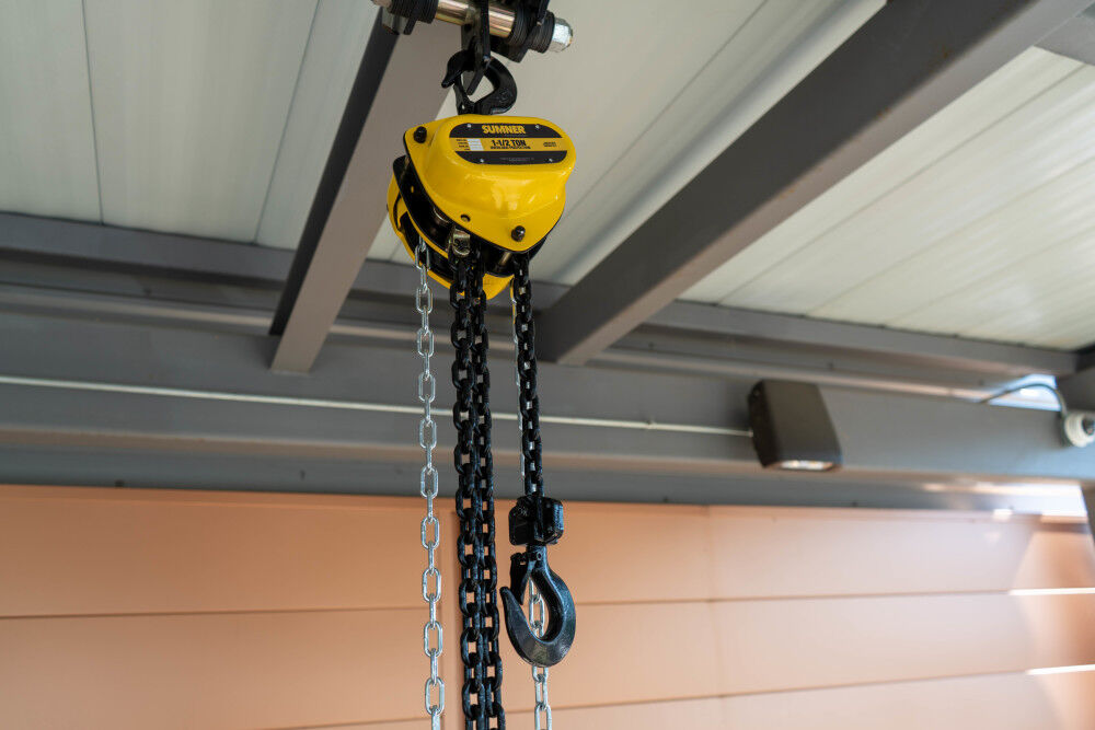 1- 1/2-Ton Chain Hoist with 20 ft. Lift and Overload Protection 787454