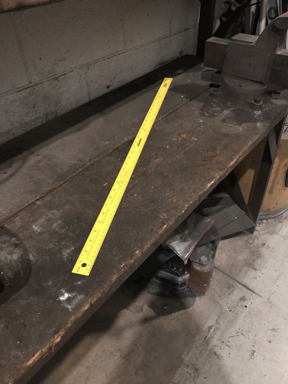 36 In. Yardstick (Yellow) Aluminum with Metric (91 Cm) AE141